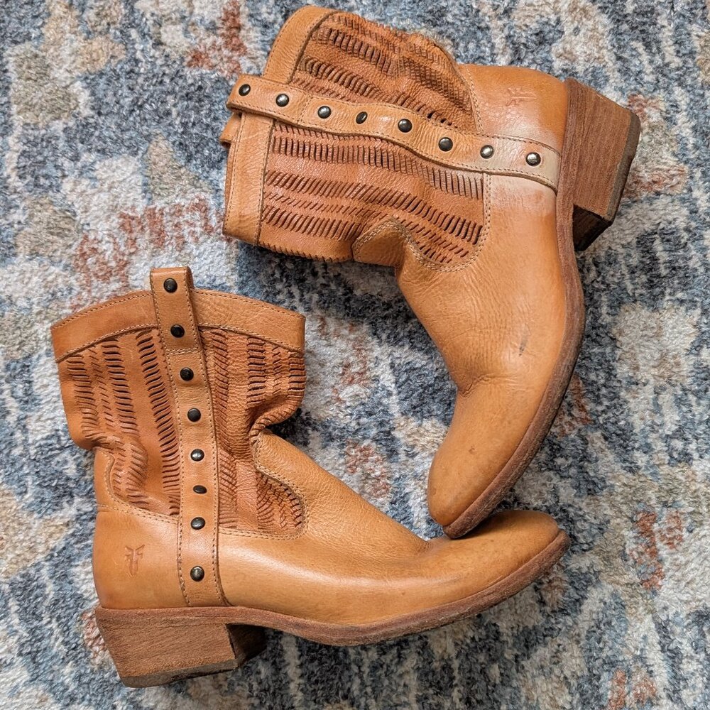🧶 Frye Woven Leather Sable Moto Booties